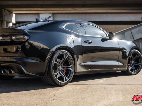 Used 2020 Chevrolet Camaro SS image 57