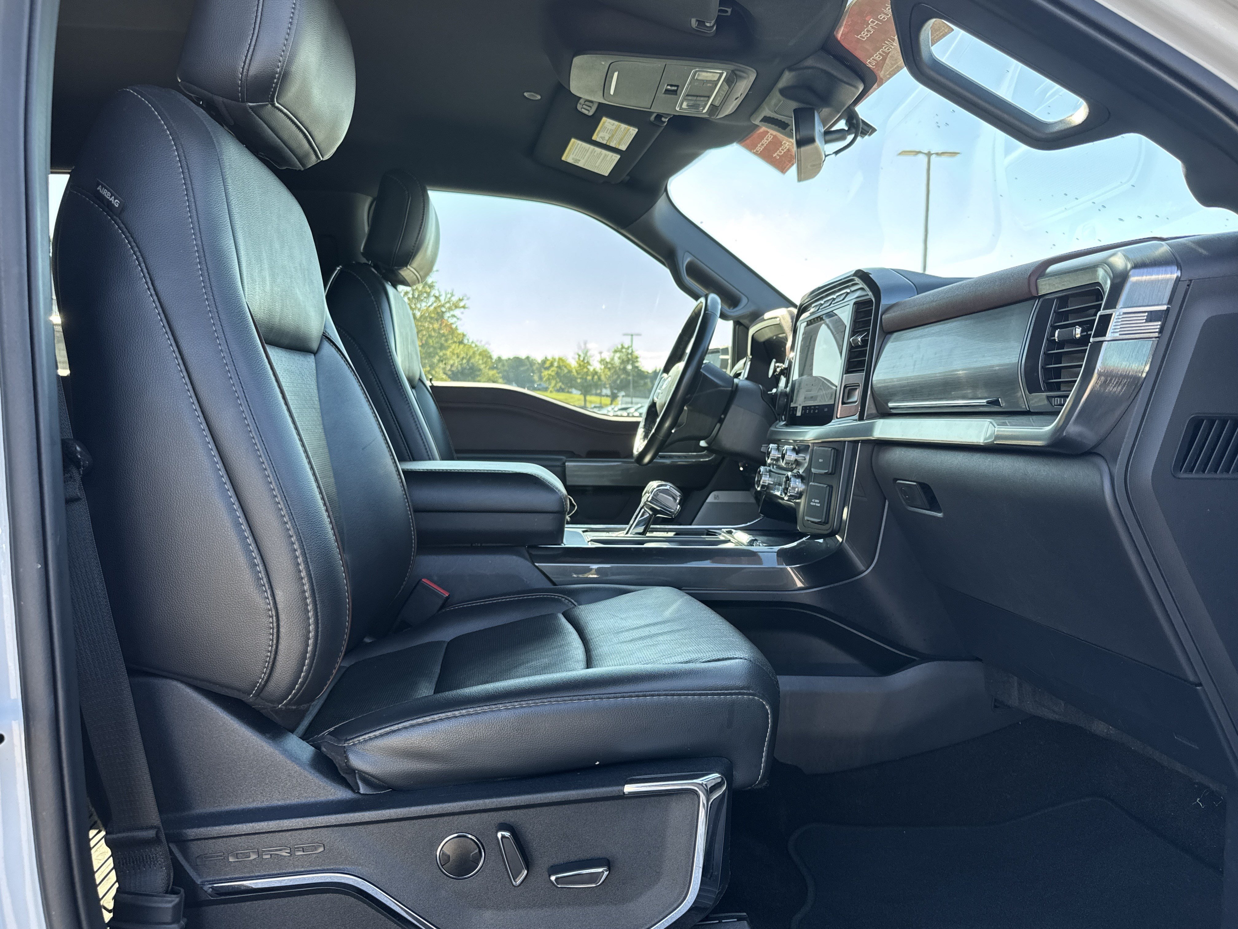 Used 2021 Ford F150 Lariat AWD/4WD image 32