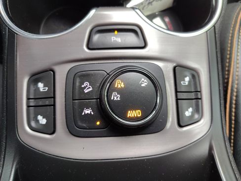Used 2023 GMC Terrain AT4 w/ Tech Package AWD/4WD image 25