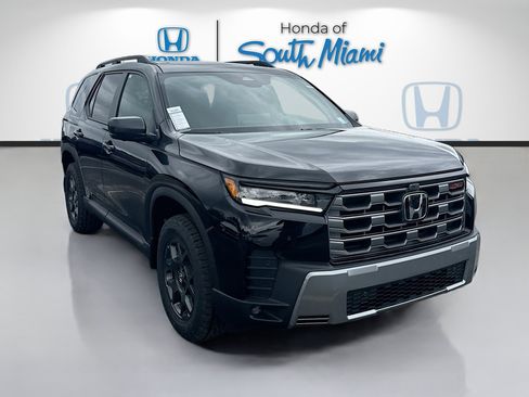 New 2026 Honda Pilot TrailSport image 1