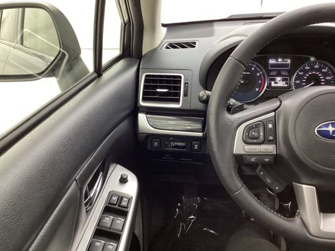 Used 2016 Subaru Crosstrek 2.0i Limited image 33