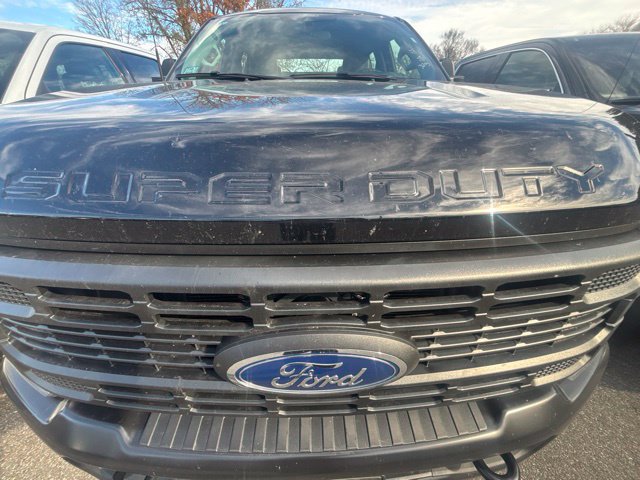 Used 2026 Ford F250 XL AWD/4WD image 4
