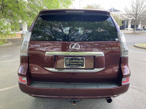Used 2016 Lexus GX 460 w/ Navigation Package image 3
