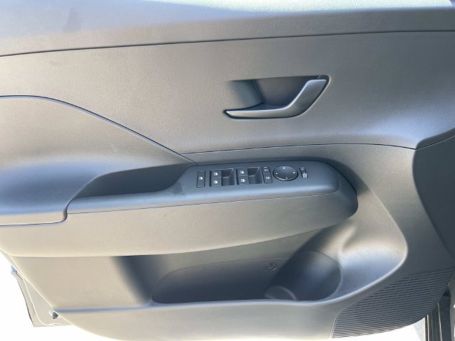 New 2027 Hyundai Kona SEL Sport FWD image 21