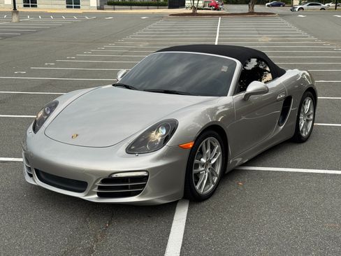 Used 2013 Porsche Boxster RWD image 28