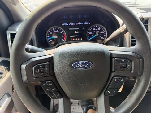Used 2020 Ford F250 XLT w/ Snow Plow Prep Package AWD/4WD image 11