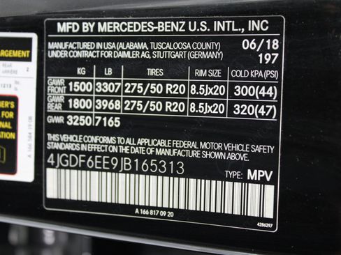 Used 2018 Mercedes-Benz GLS 450 4MATIC w/ Premium Package image 97