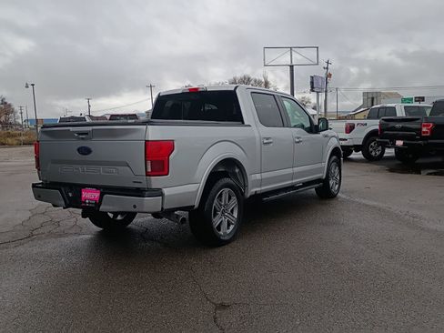 Used 2019 Ford F150 Lariat image 7