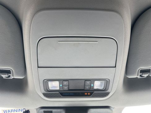 Used 2025 Ford F250 XLT w/ FX4 Off-Road Package AWD/4WD image 30