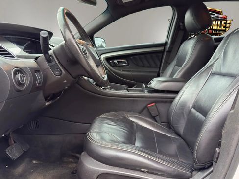 Used 2014 Ford Taurus SEL w/ Equipment Group 201A AWD/4WD image 2