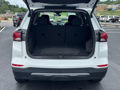 Used 2024 Chevrolet Equinox LT FWD image 5