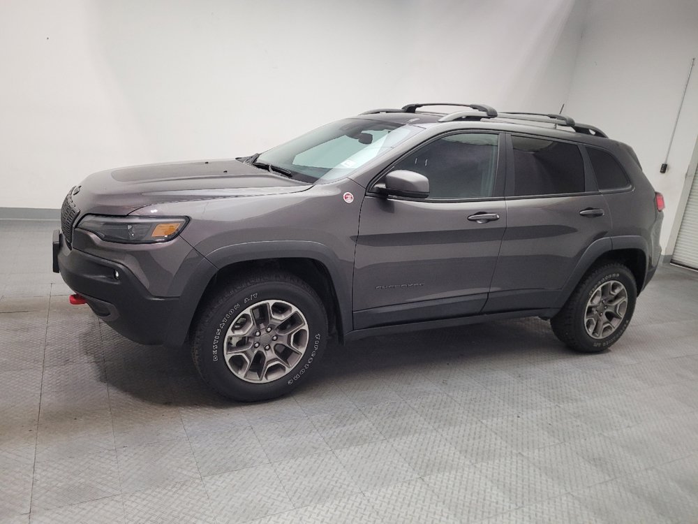 Used 2021 Jeep Cherokee Trailhawk w/ Technology Group AWD/4WD image 2