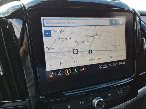 Used 2023 Chevrolet Traverse RS AWD/4WD image 26