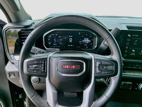 Used 2026 GMC Sierra 1500 Elevation AWD/4WD image 13