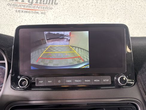 Used 2023 Hyundai Kona Limited image 16