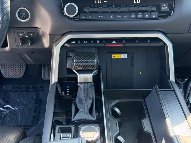 Used 2024 Toyota Tundra Platinum AWD/4WD image 15