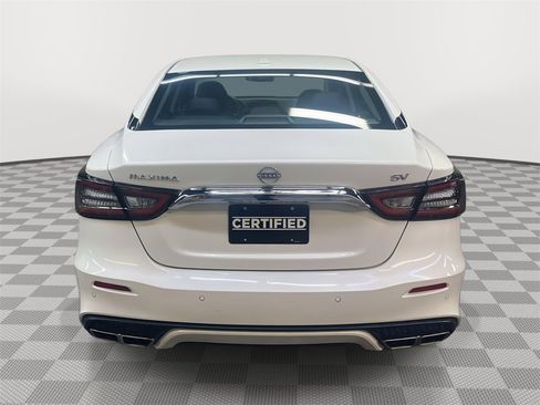 Used 2023 Nissan Maxima SV w/ Floor Mat Group image 4