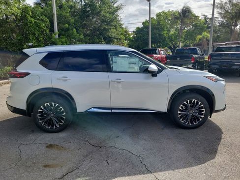 New 2026 Nissan Rogue Platinum AWD/4WD image 8