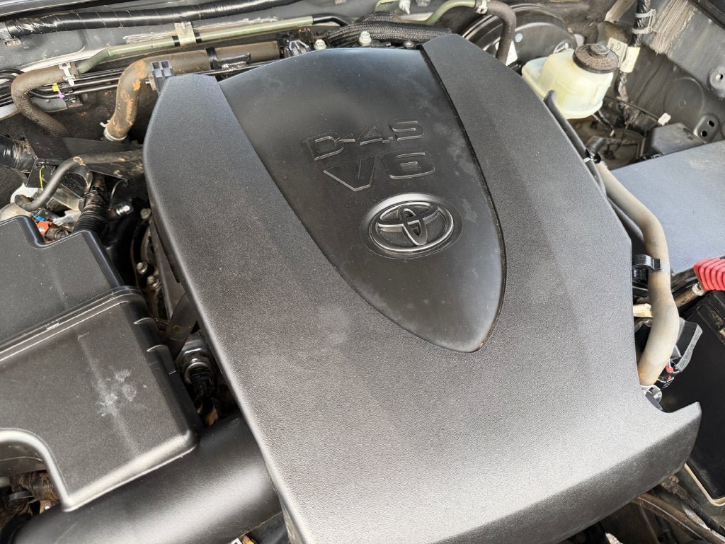 Used 2020 Toyota Tacoma SR AWD/4WD image 30