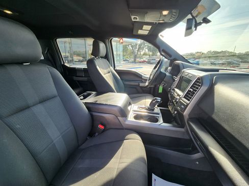 Used 2015 Ford F150 XLT w/ Equipment Group 302A Luxury image 9