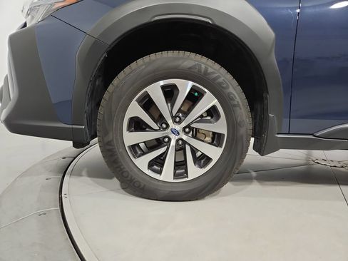 Certified 2025 Subaru Outback Premium AWD/4WD image 29