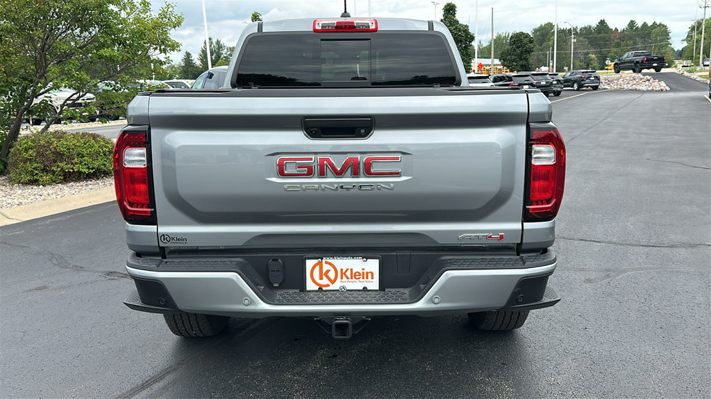 Used 2026 GMC Canyon AT4 w/ Technology Plus Package AWD/4WD image 7