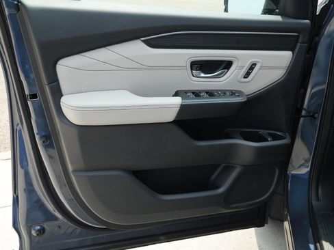 New 2026 Honda Pilot image 13