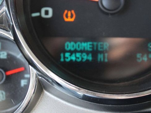 Used 2009 Chevrolet Silverado 1500 LT w/ Power Pack Plus AWD/4WD image 9