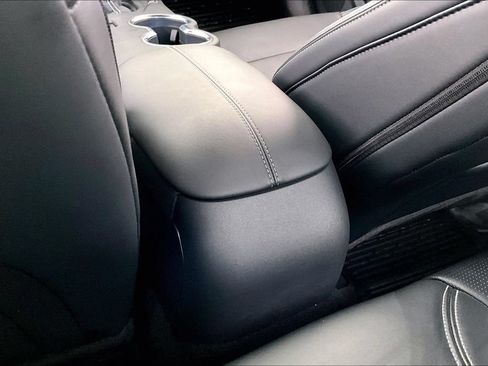 Used 2024 Ford Mustang GT Premium RWD image 29