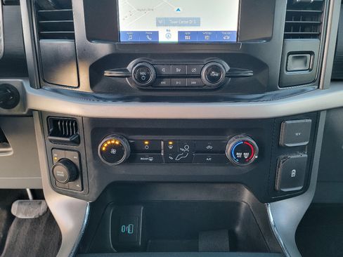 Used 2022 Ford F150 XLT image 23