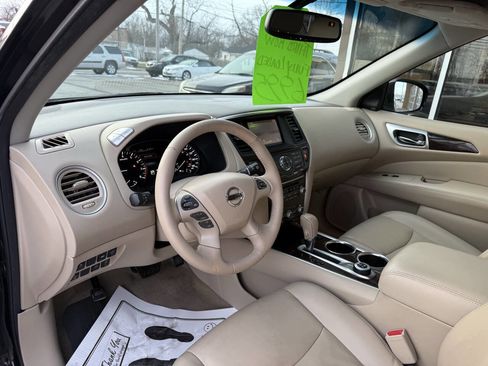 Used 2015 Nissan Pathfinder SL w/ Cargo Package image 16
