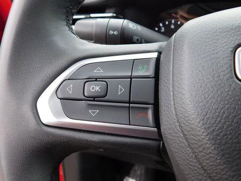 Used 2023 Jeep Compass Limited image 23