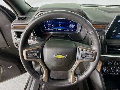 Used 2022 Chevrolet Tahoe High Country image 13