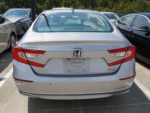 Used 2021 Honda Accord Touring image 7