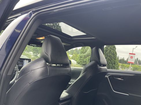 Certified 2019 Toyota RAV4 XSE AWD/4WD image 15