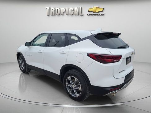 Used 2023 Chevrolet Blazer LT AWD/4WD image 3