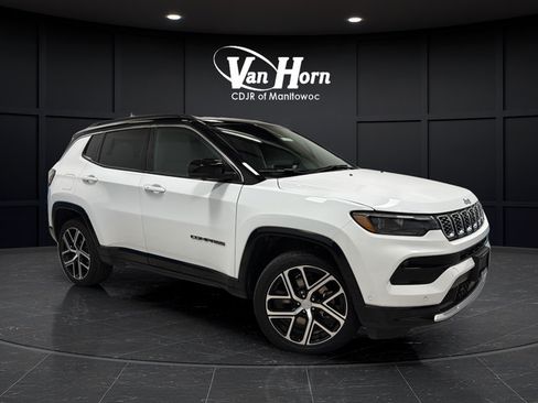 Used 2024 Jeep Compass Limited w/ Elite Group AWD/4WD image 1