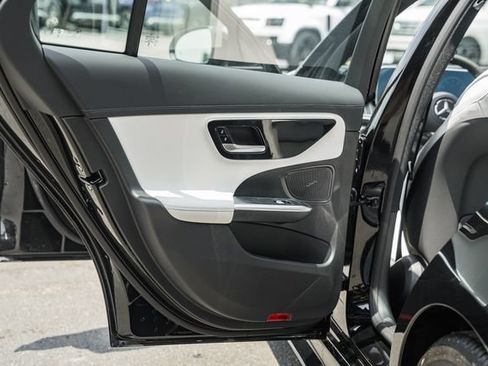 New 2026 Mercedes-Benz C 300 4MATIC Sedan image 35