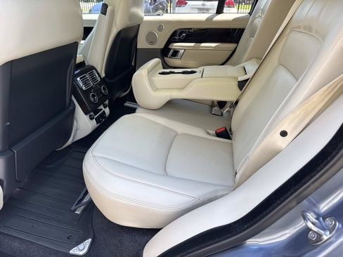 Used 2019 Land Rover Range Rover Supercharged AWD/4WD image 15