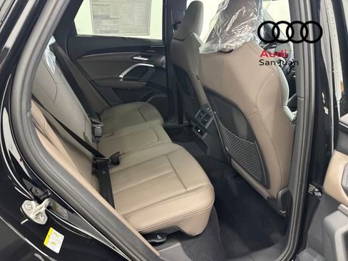 New 2025 Audi Q5 Premium Plus image 23