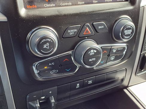 Used 2023 RAM 1500 Classic SLT w/ Trailer & Traction Group image 8