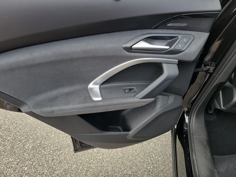 Certified 2025 Audi SQ5 Premium Plus AWD/4WD image 11