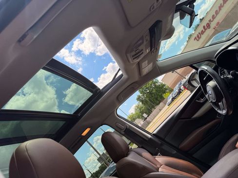 Used 2019 Subaru Ascent Touring w/ Popular Package #3 AWD/4WD image 22