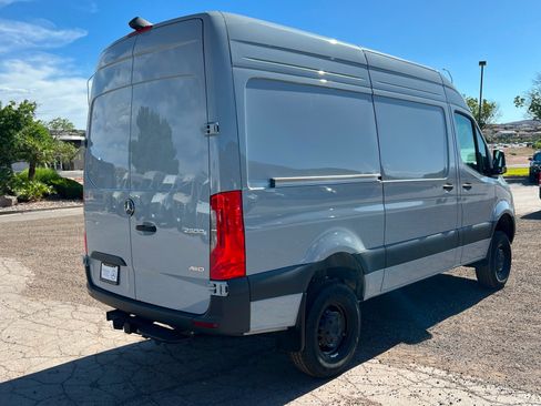 New 2025 Mercedes-Benz Sprinter 2500 image 5
