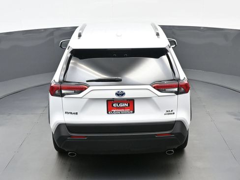 Used 2024 Toyota RAV4 XLE AWD/4WD image 39