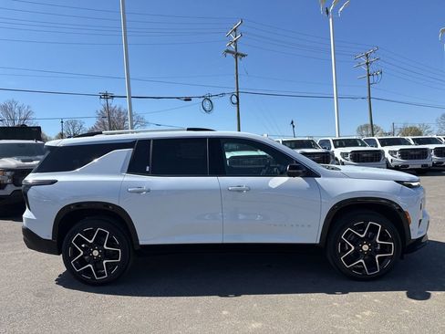 New 2026 Chevrolet Traverse High Country AWD/4WD image 6