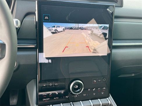 New 2026 GMC Terrain AT4 w/ Convenience Package III image 9