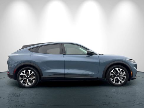 Used 2024 Ford Mustang Mach-E Select image 3