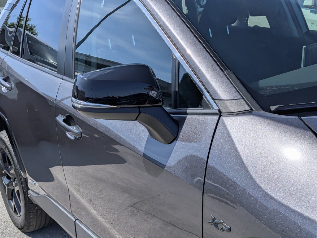 Used 2024 Toyota RAV4 XLE AWD/4WD image 8