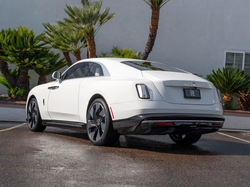 Used 2025 Rolls-Royce Spectre w/ Spectre Launch Package AWD/4WD image 44